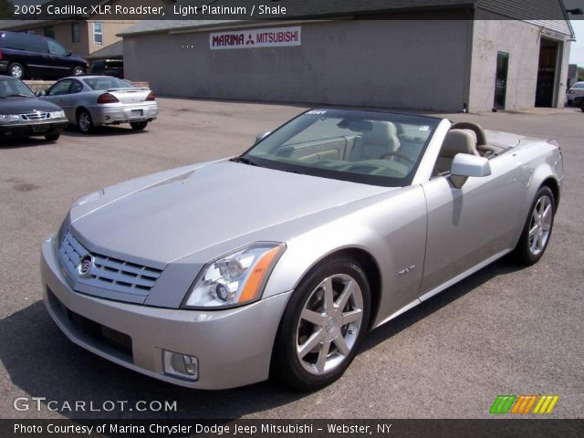 2005 Cadillac XLR Roadster in Light Platinum