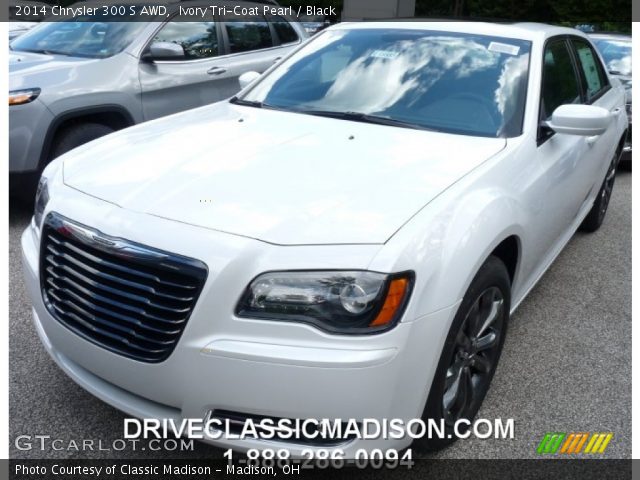 2014 Chrysler 300 S AWD in Ivory Tri-Coat Pearl