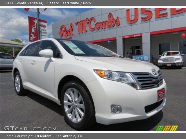 2011 Toyota Venza I4 in Blizzard Pearl White
