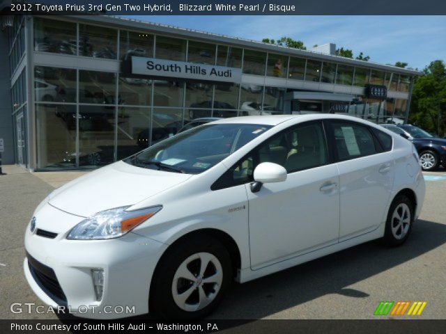 2012 Toyota Prius 3rd Gen Two Hybrid in Blizzard White Pearl