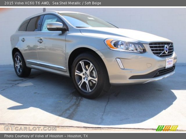 2015 Volvo XC60 T6 AWD in Sea Shell Metallic