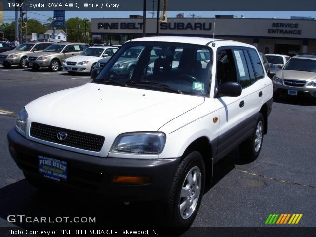 1997 Toyota RAV4 4WD in White