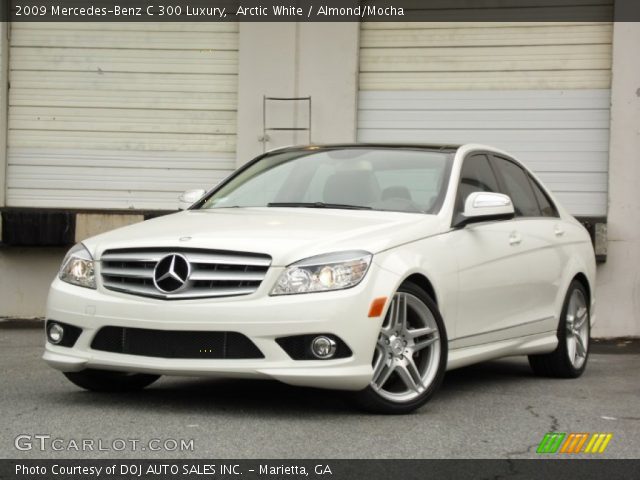 2009 Mercedes-Benz C 300 Luxury in Arctic White