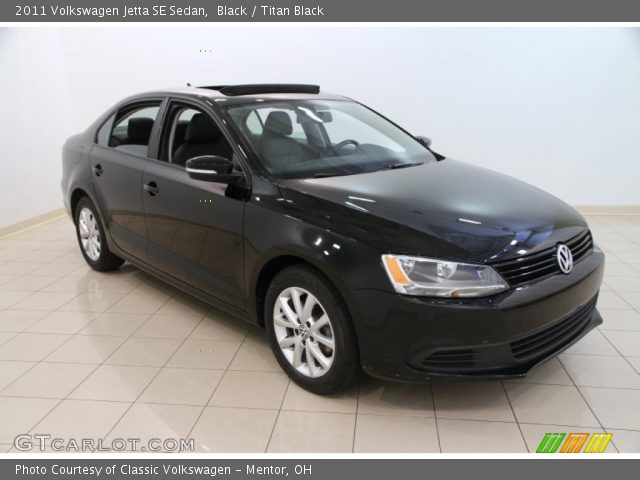 2011 Volkswagen Jetta SE Sedan in Black