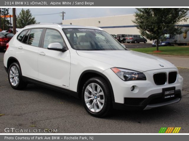 2014 BMW X1 xDrive28i in Alpine White