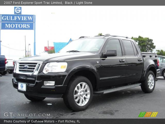 2007 Ford Explorer Sport Trac Limited in Black