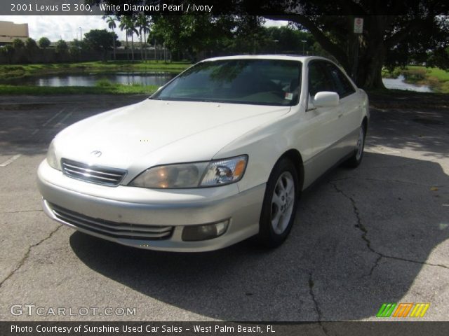 2001 Lexus ES 300 in White Diamond Pearl