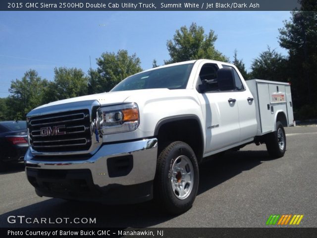 2015 GMC Sierra 2500HD Double Cab Utility Truck in Summit White