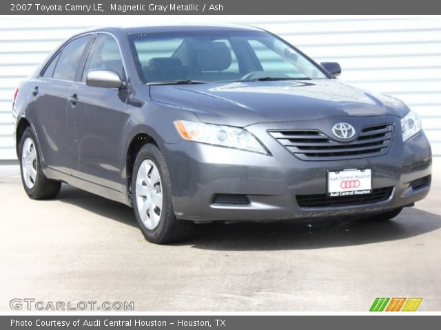 2007 Toyota Camry LE in Magnetic Gray Metallic
