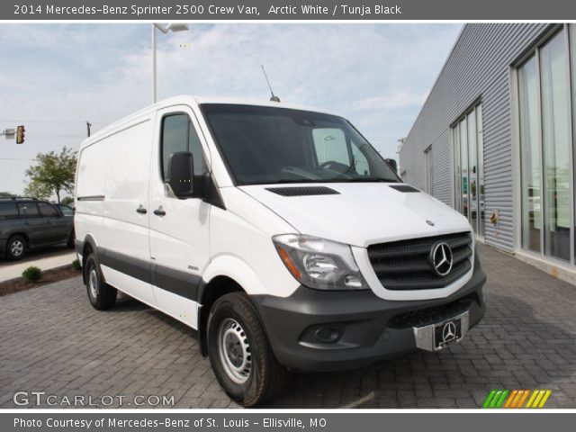 2014 Mercedes-Benz Sprinter 2500 Crew Van in Arctic White