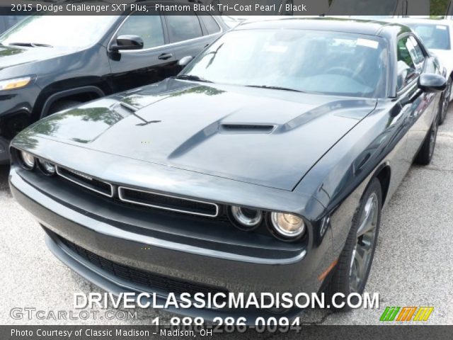 2015 Dodge Challenger SXT Plus in Phantom Black Tri-Coat Pearl