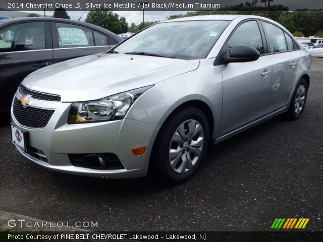 2014 Chevrolet Cruze LS in Silver Ice Metallic