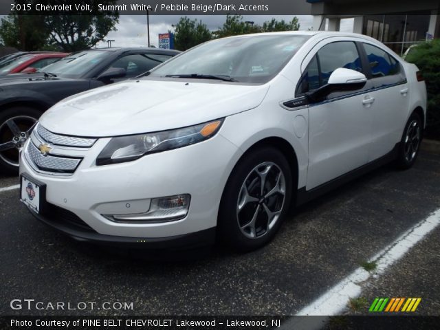 2015 Chevrolet Volt  in Summit White