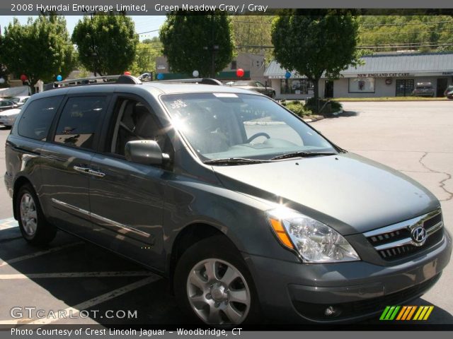 2008 Hyundai Entourage Limited in Green Meadow Gray