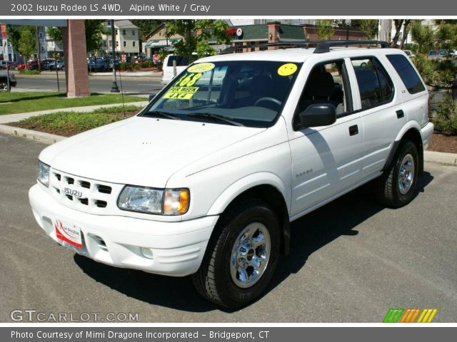 2002 Isuzu Rodeo LS 4WD in Alpine White