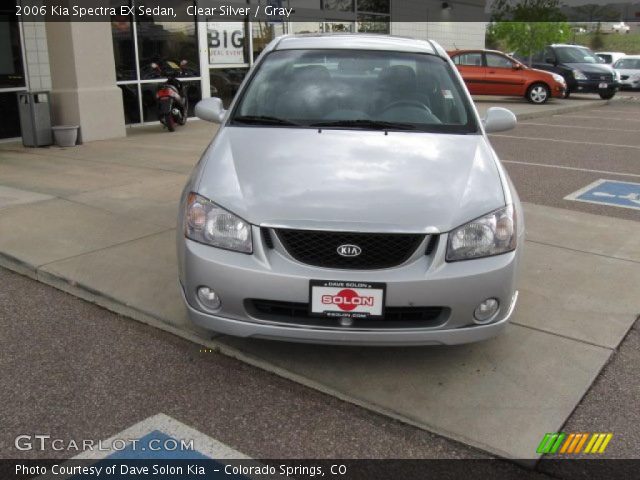 2006 Kia Spectra EX Sedan in Clear Silver