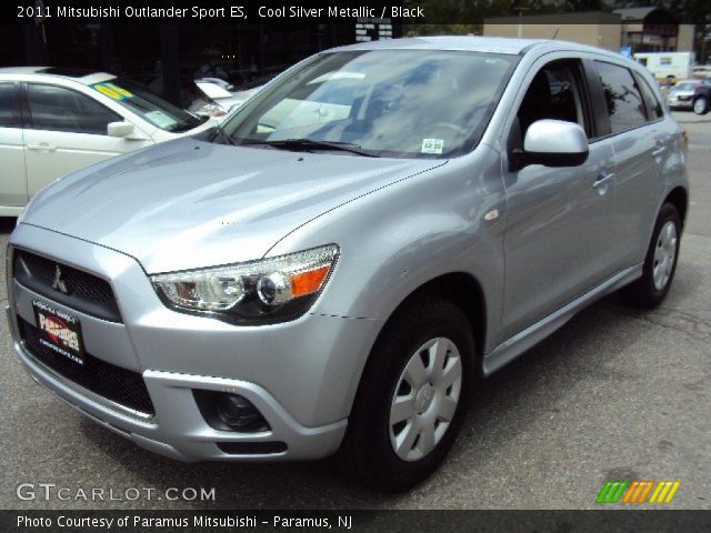 2011 Mitsubishi Outlander Sport ES in Cool Silver Metallic