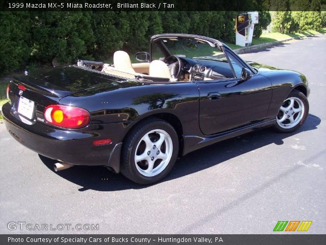 1999 Mazda MX-5 Miata Roadster in Brilliant Black