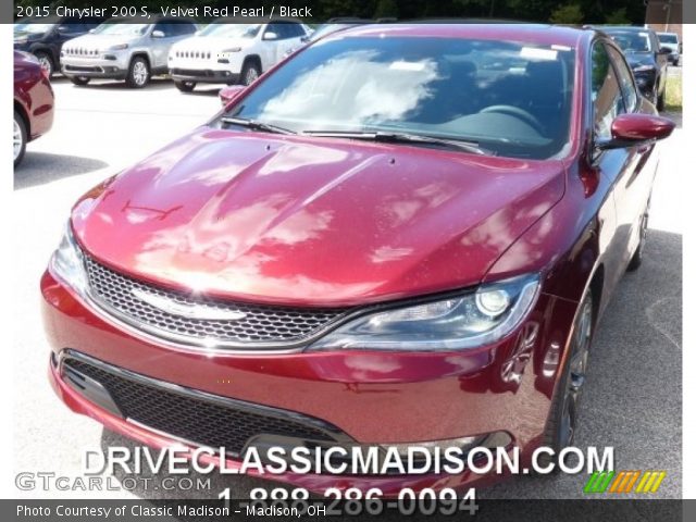 2015 Chrysler 200 S in Velvet Red Pearl