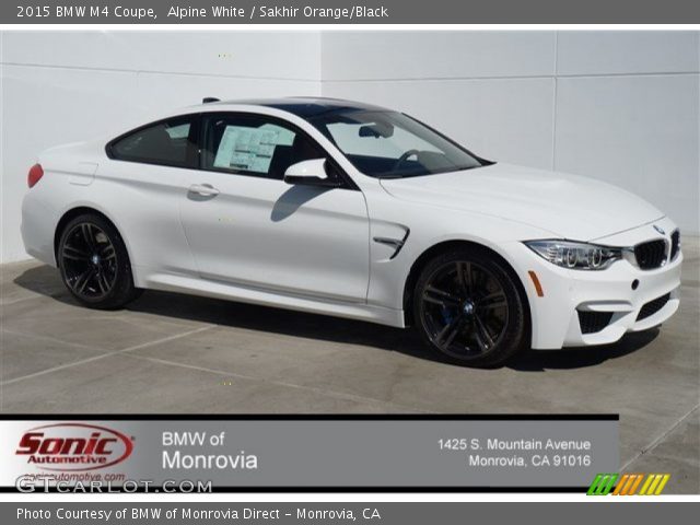 2015 BMW M4 Coupe in Alpine White