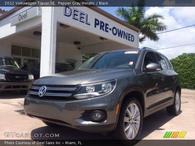2012 Volkswagen Tiguan SE in Pepper Gray Metallic