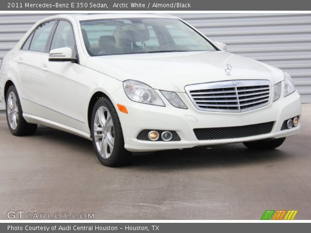2011 Mercedes-Benz E 350 Sedan in Arctic White