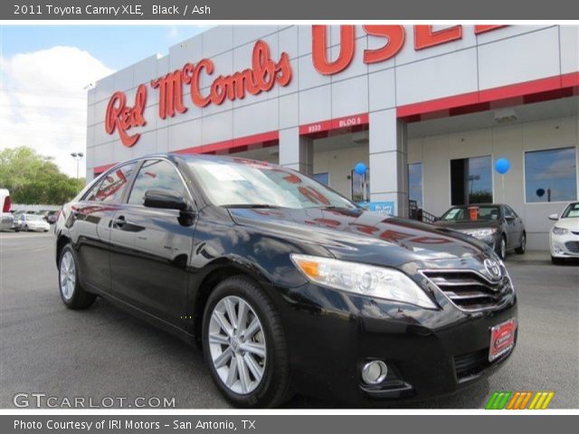 2011 Toyota Camry XLE in Black