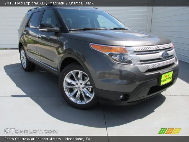2015 Ford Explorer XLT in Magnetic