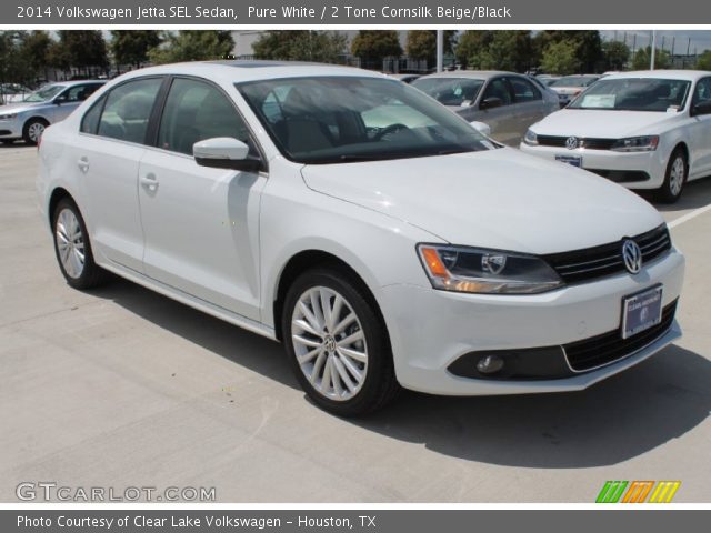 2014 Volkswagen Jetta SEL Sedan in Pure White