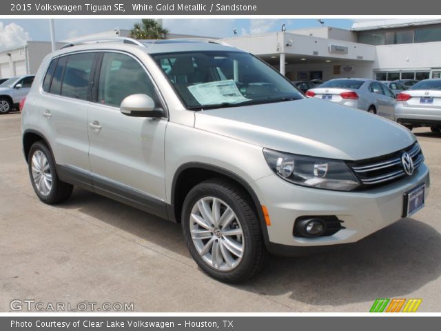 2015 Volkswagen Tiguan SE in White Gold Metallic