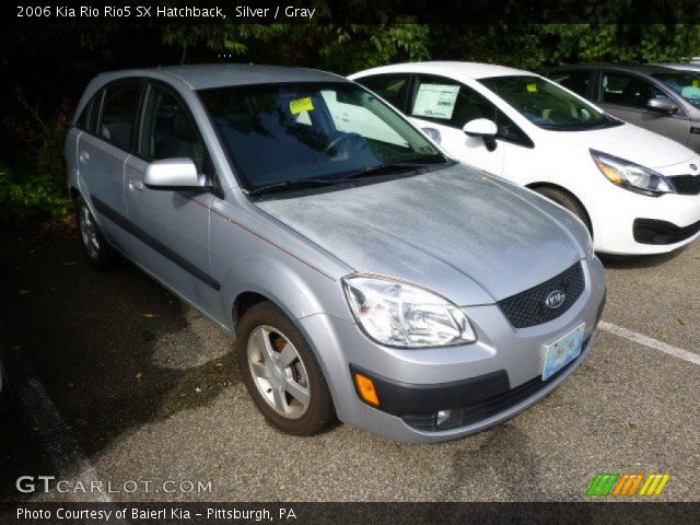 2006 Kia Rio Rio5 SX Hatchback in Silver