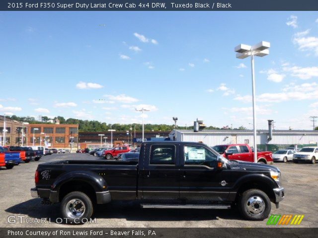 2015 Ford F350 Super Duty Lariat Crew Cab 4x4 DRW in Tuxedo Black