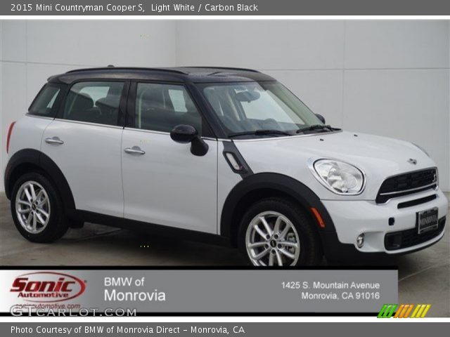 2015 Mini Countryman Cooper S in Light White