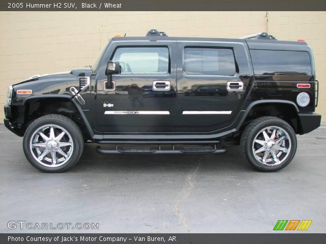 2005 Hummer H2 SUV in Black