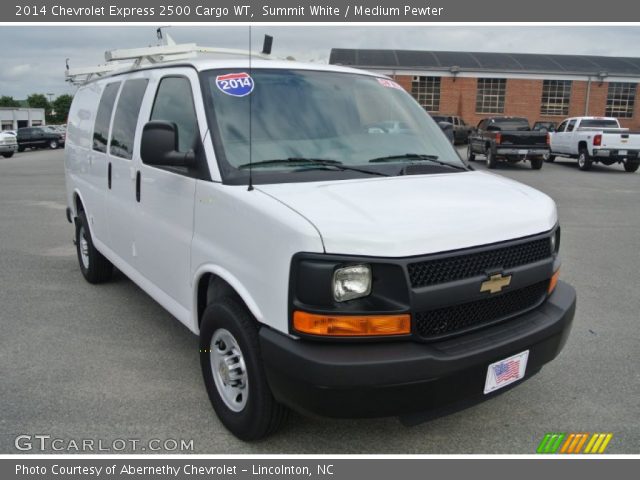 2014 Chevrolet Express 2500 Cargo WT in Summit White