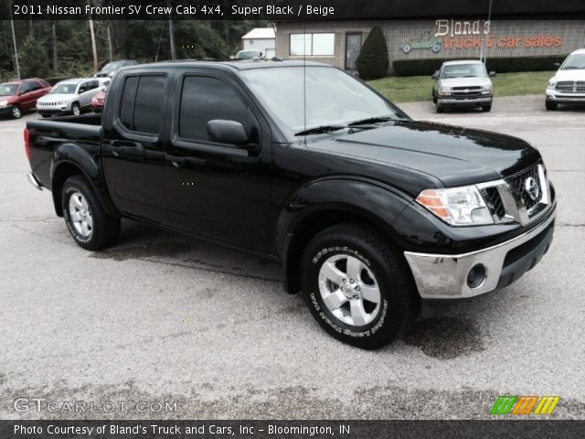 2011 Nissan Frontier SV Crew Cab 4x4 in Super Black