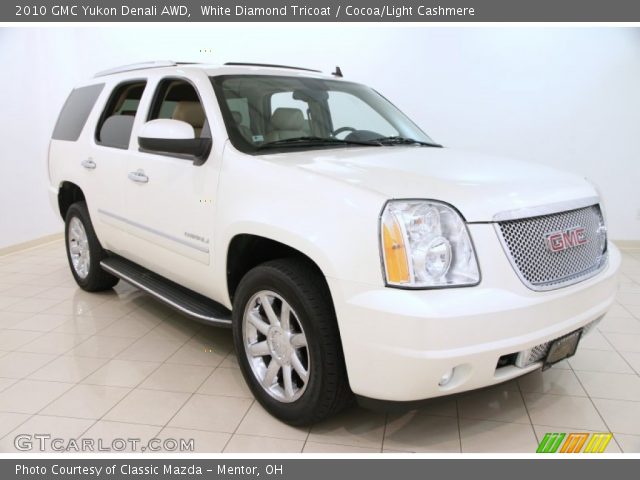 2010 GMC Yukon Denali AWD in White Diamond Tricoat