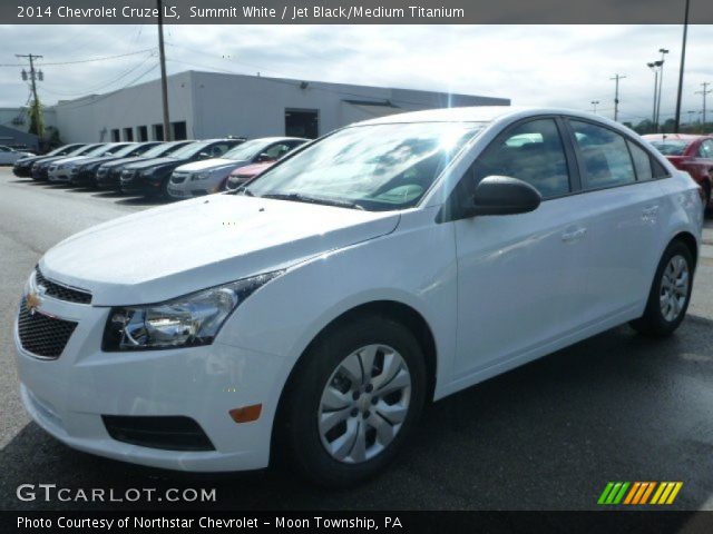 2014 Chevrolet Cruze LS in Summit White