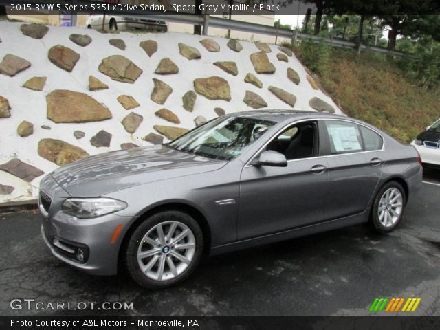 2015 BMW 5 Series 535i xDrive Sedan in Space Gray Metallic