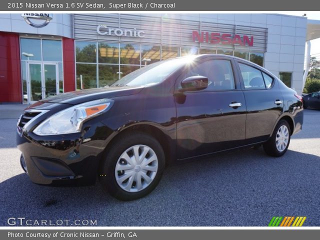 2015 Nissan Versa 1.6 SV Sedan in Super Black