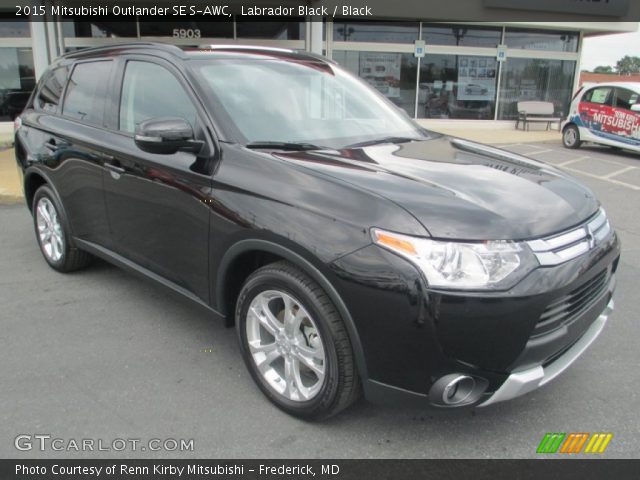 2015 Mitsubishi Outlander SE S-AWC in Labrador Black