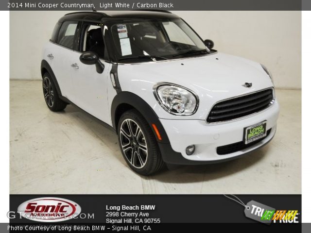 2014 Mini Cooper Countryman in Light White