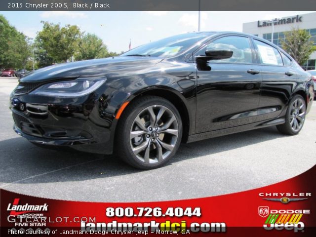 2015 Chrysler 200 S in Black
