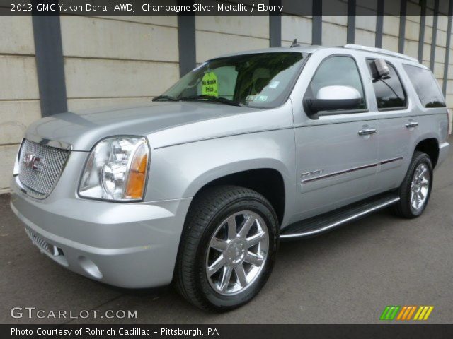 2013 GMC Yukon Denali AWD in Champagne Silver Metallic