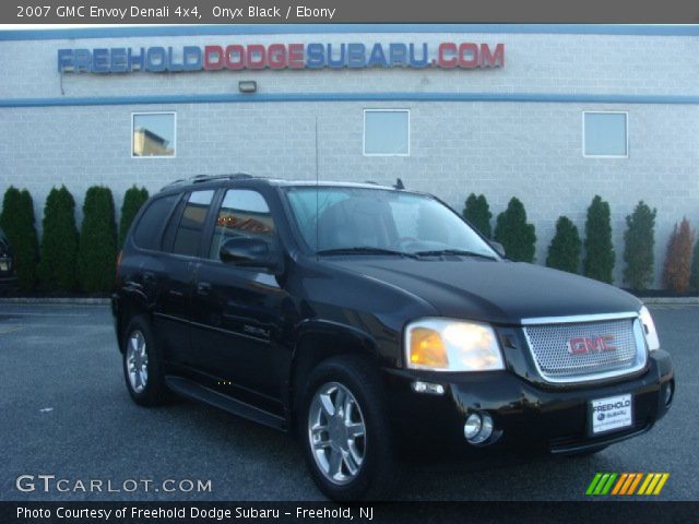 2007 GMC Envoy Denali 4x4 in Onyx Black