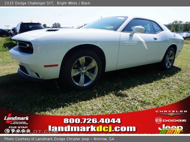 2015 Dodge Challenger SXT in Bright White