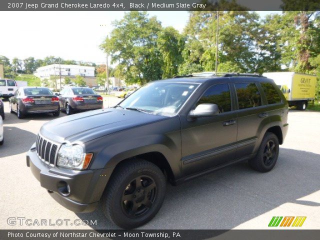 2007 Jeep Grand Cherokee Laredo 4x4 in Black