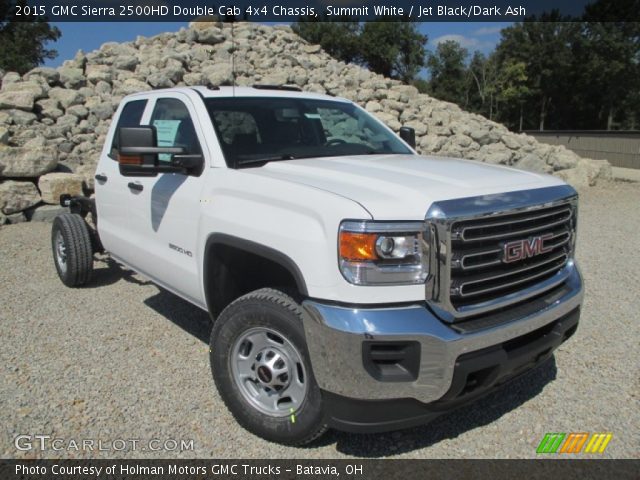 2015 GMC Sierra 2500HD Double Cab 4x4 Chassis in Summit White