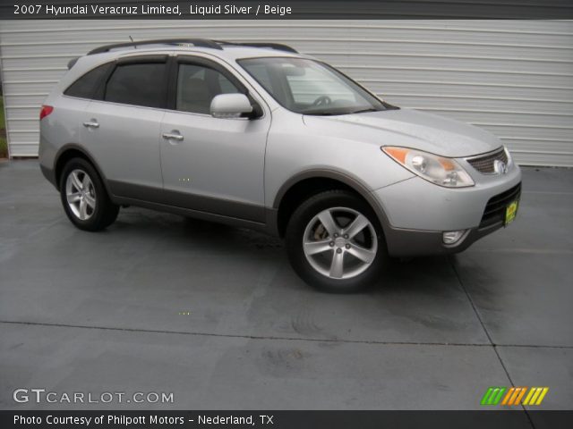 2007 Hyundai Veracruz Limited in Liquid Silver