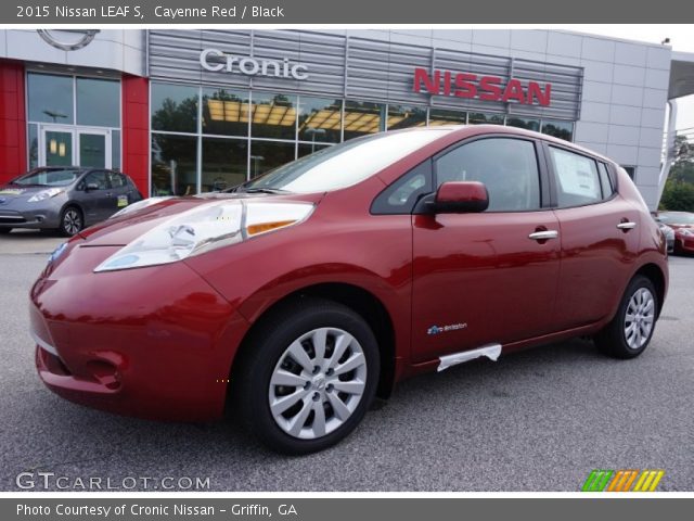 2015 Nissan LEAF S in Cayenne Red